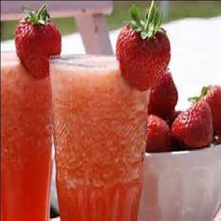 Detail Gambar Jus Strawberry Nomer 33