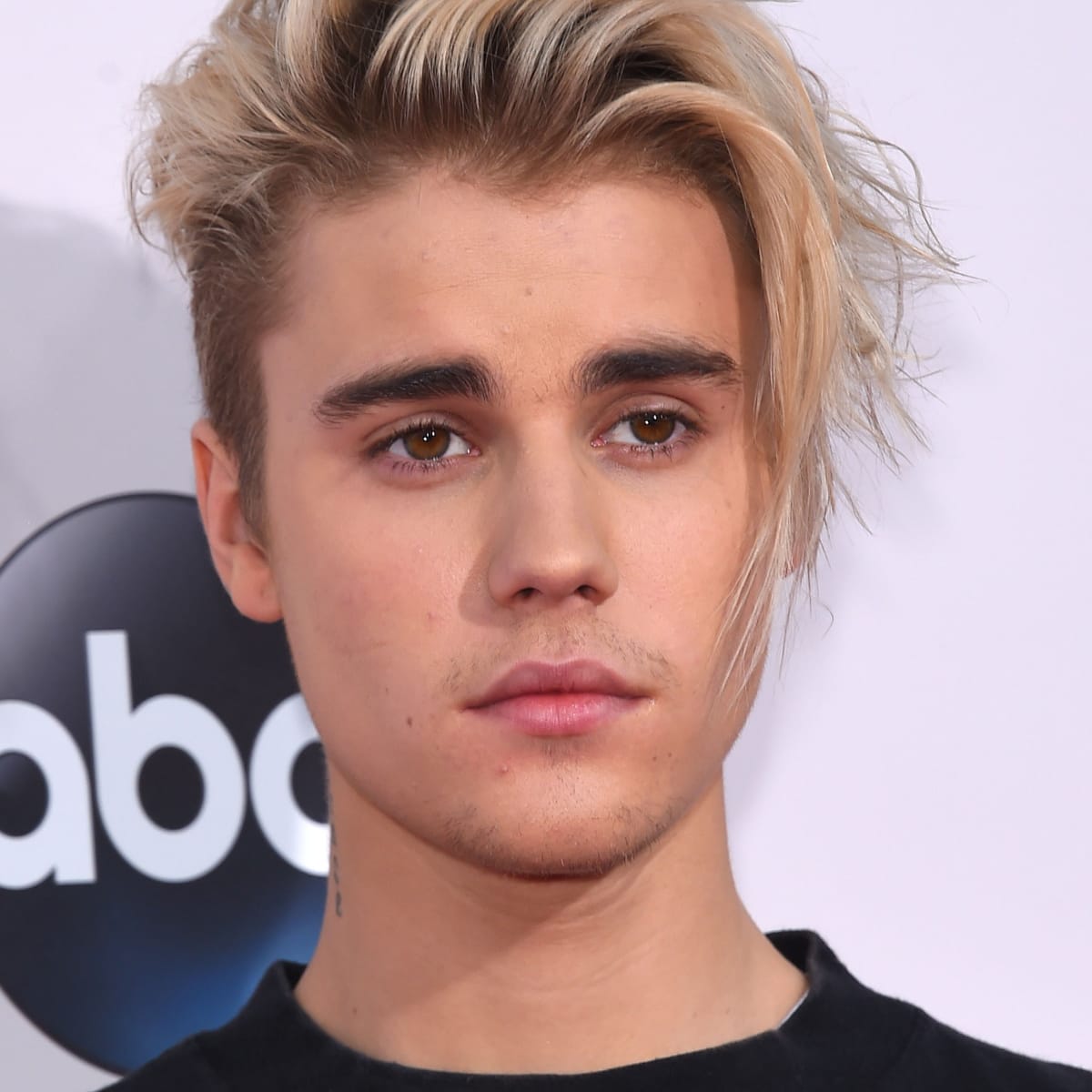 Detail Gambar Justin Bieber Nomer 2