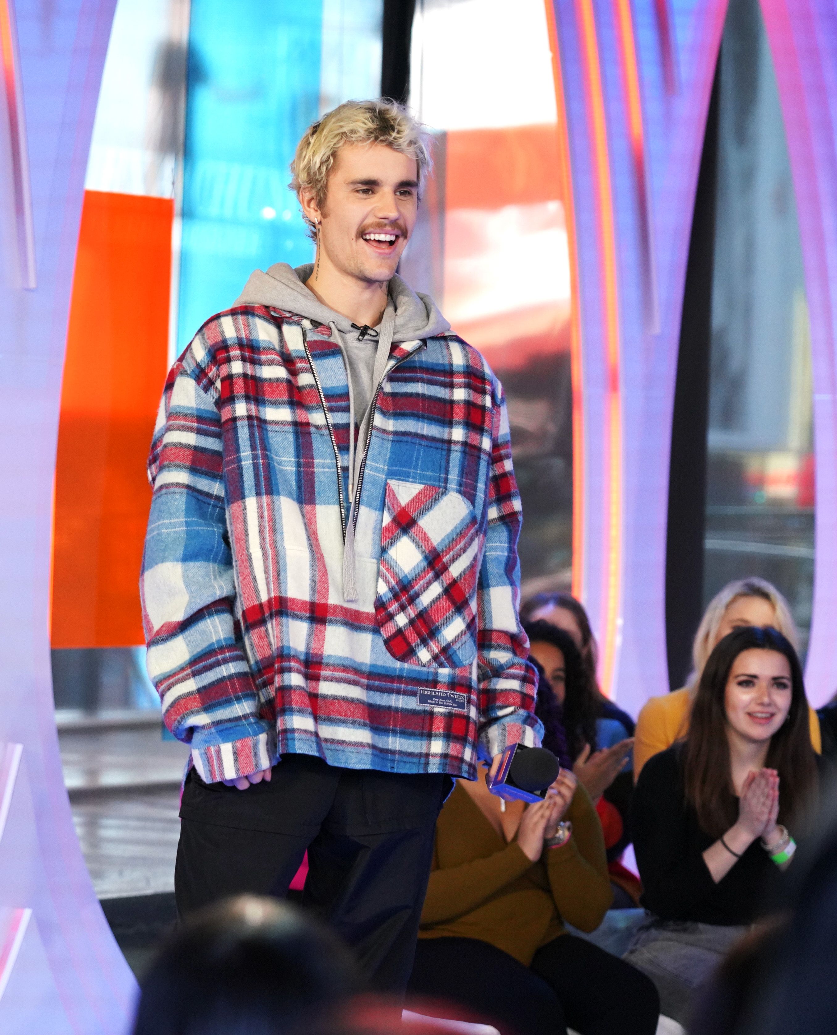 Detail Gambar Justin Bieber Nomer 34