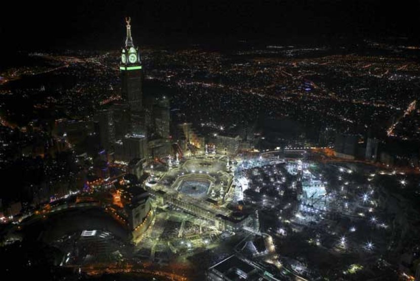 Detail Gambar Kabah Dari Atas Langit Nomer 23