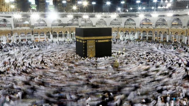 Detail Gambar Kabah Dari Dekat Nomer 47