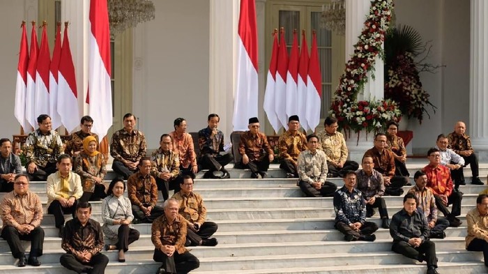 Detail Gambar Kabinet Kerja Jokowi Terbaru Nomer 24