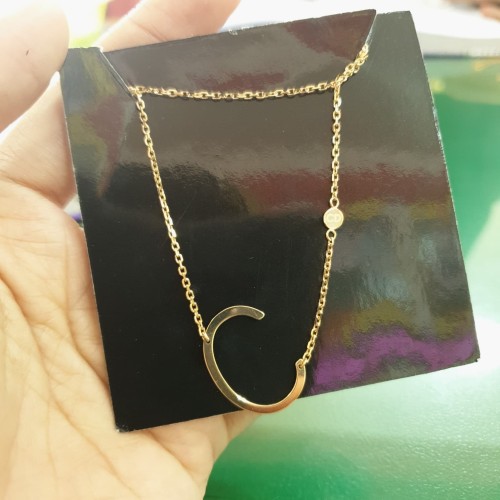 Detail Gambar Kalung Emas Huruf Nomer 44