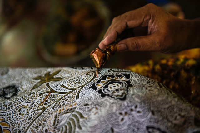 Detail Contoh Karya Seni Tekstil Nomer 36