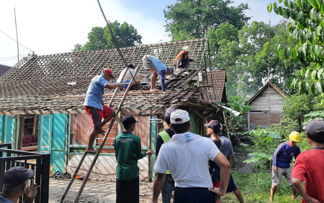 Detail Contoh Kegiatan Gotong Royong Di Rumah Nomer 31