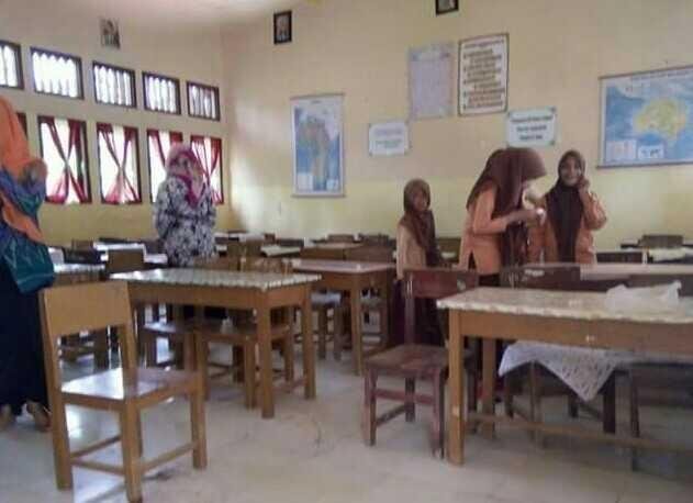 Detail Contoh Kegiatan Gotong Royong Di Sekolah Nomer 47