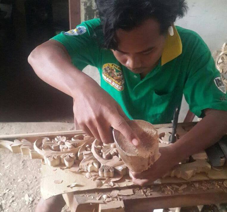 Detail Contoh Kerajinan Ukir Kayu Nomer 23