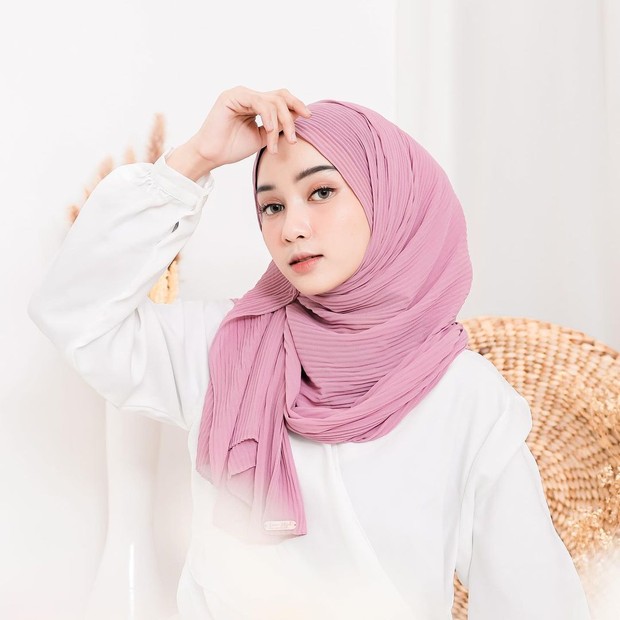 Detail Contoh Kerudung Pashmina Nomer 51