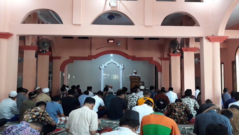 Detail Contoh Khutbah Jumat Nomer 43