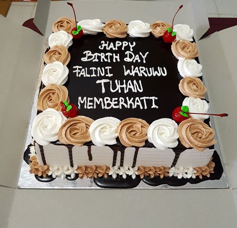 Detail Contoh Kue Tart Ulang Tahun Nomer 9