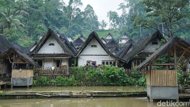 Detail Gambar Kampung Naga Tasikmalaya Nomer 30