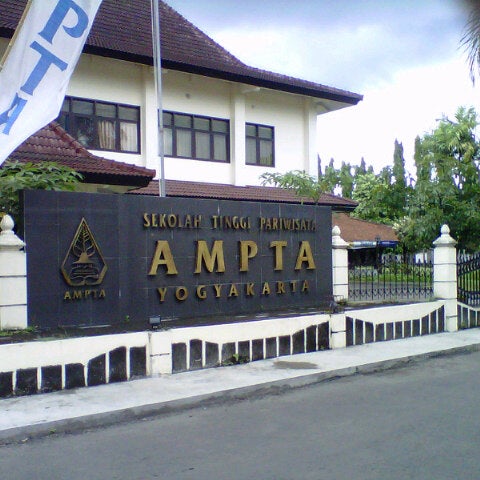 Detail Gambar Kampus Amapta Yogya Nomer 6