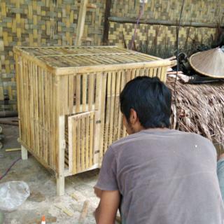 Detail Gambar Kandang Ayam Dari Bambu Nomer 47