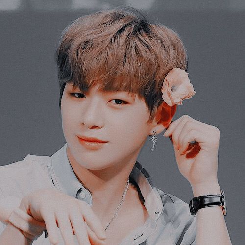 Detail Gambar Kang Daniel Nomer 60