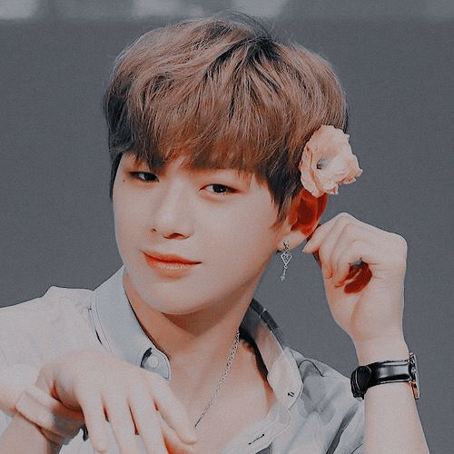 Detail Gambar Kang Daniel Nomer 60