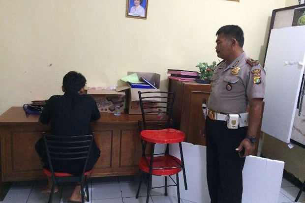 Detail Gambar Kantor Polisi Nomer 32