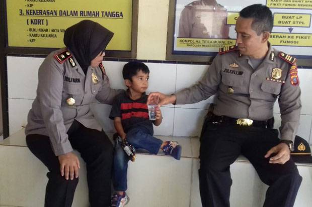 Detail Gambar Kantor Polisi Nomer 36