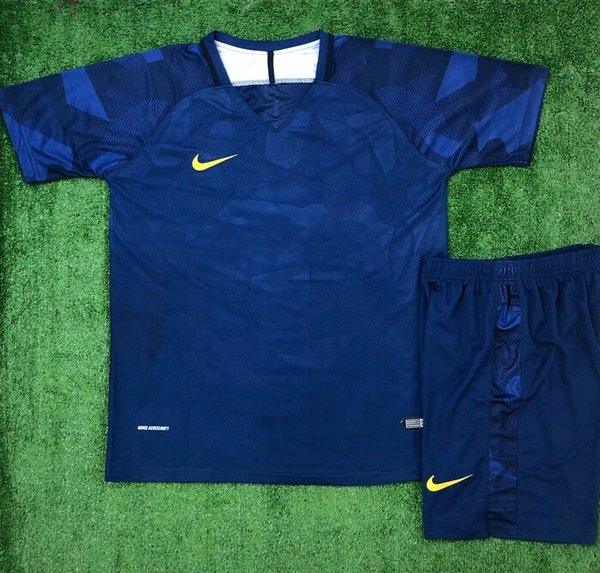 Detail Gambar Kaos Bola Polos Nomer 39