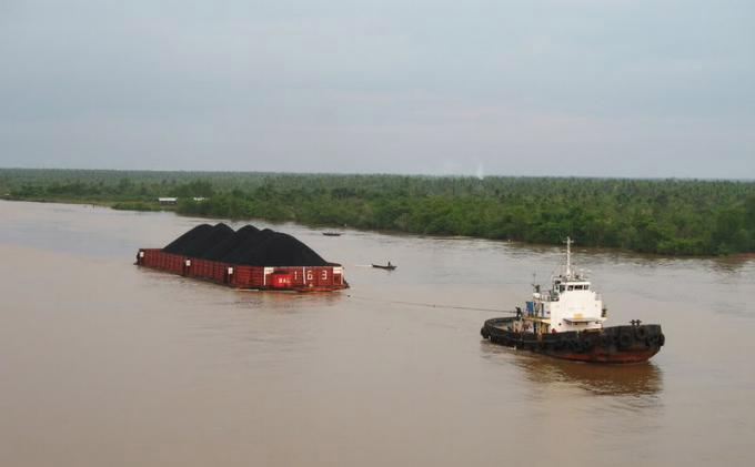 Detail Gambar Kapal Tugboat Tarik Tongkang Nomer 15