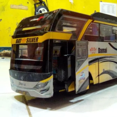 Detail Gambar Karikatur Bus Wisata Nomer 55