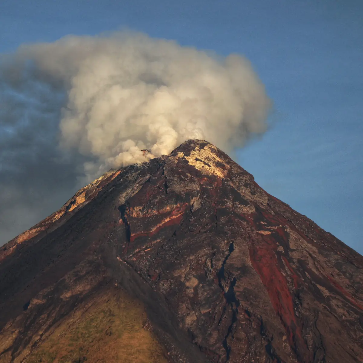 Detail Gambar Karikatur Gunung Semeru Nomer 26