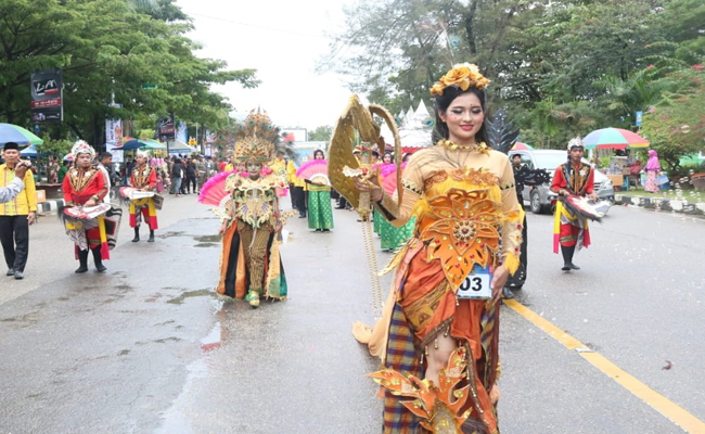 Detail Gambar Karnaval Flora Dan Fauna Nomer 36