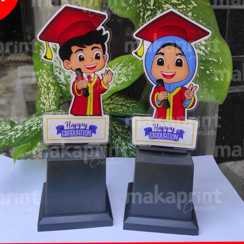 Detail Gambar Kartun Anak Wisuda Nomer 24