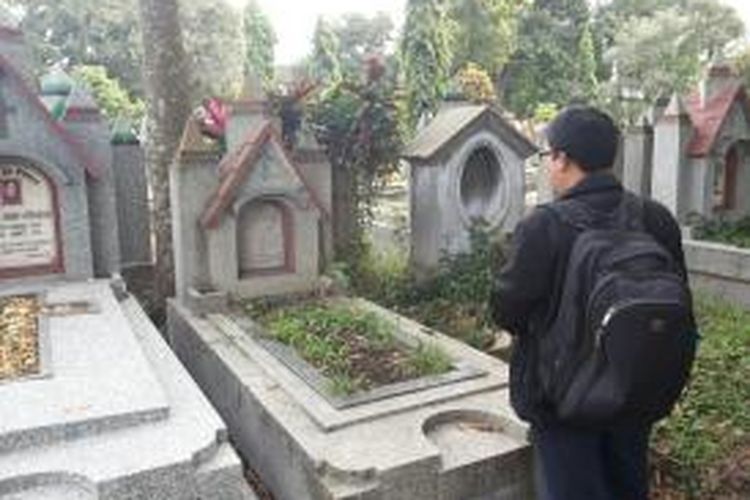 Detail Contoh Makam Kristen Nomer 46