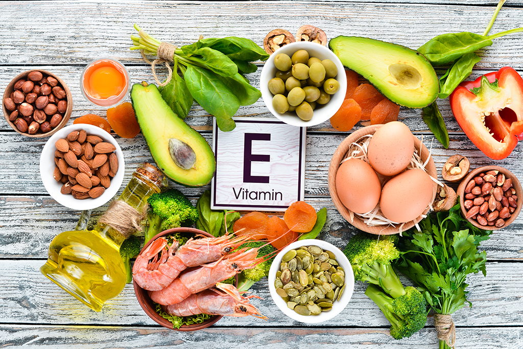 Detail Contoh Makanan Yang Mengandung Vitamin E Nomer 30