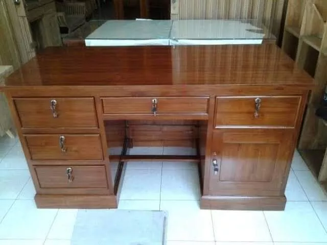 Detail Contoh Meja Biro Nomer 17