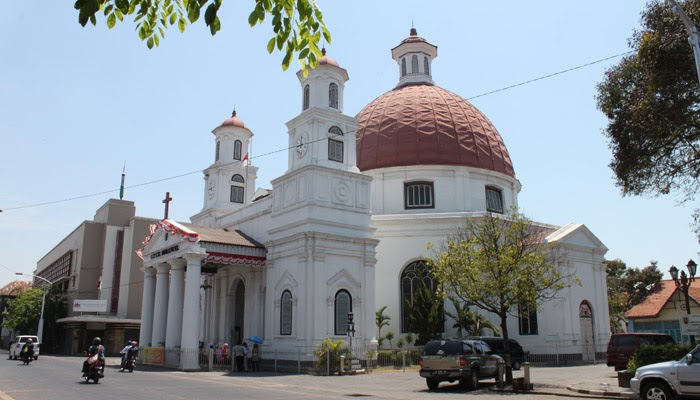 Detail Gambar Kartun Gereja Blenduk Nomer 25