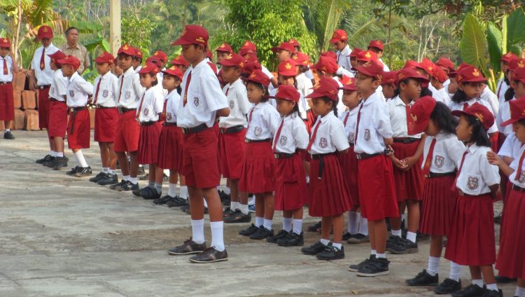 Detail Gambar Kartun Kerjasama Di Sekolah Nomer 34