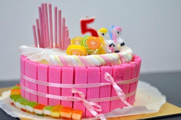 Detail Gambar Kartun Kue Ulang Tahun Ke 8 Nomer 24