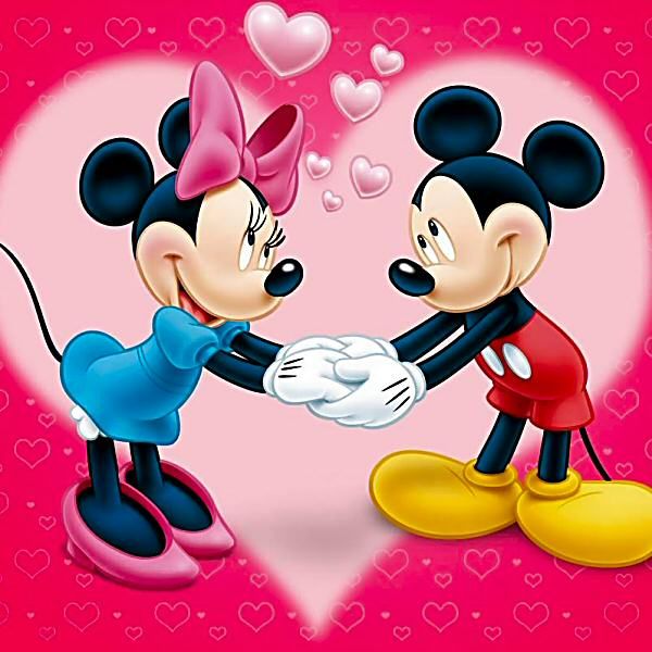 Gambar Kartun Minnie Mouse Megang Love - KibrisPDR