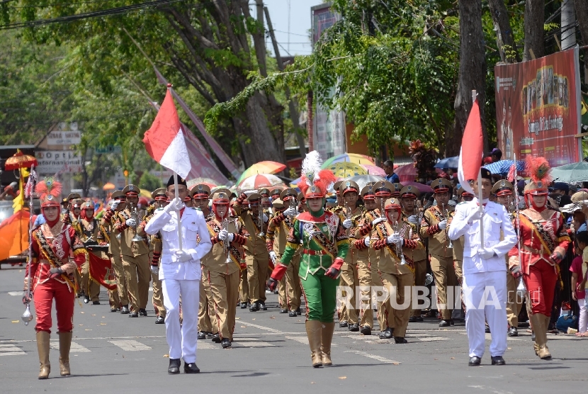 Detail Gambar Kartun Pawai Budaya Nomer 24