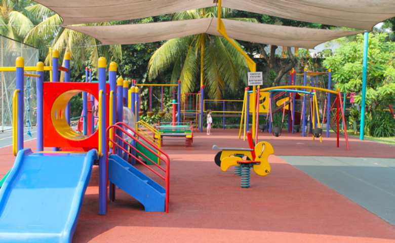 Detail Anak Anak Bermain Di Taman Nomer 14