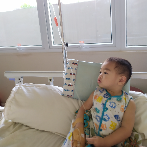 Download Anak Diinfus Di Rumah Sakit Nomer 3