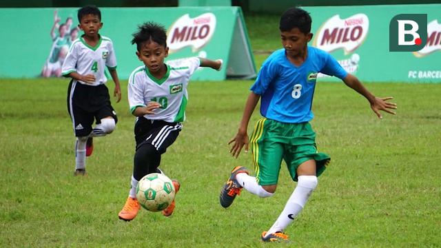 Detail Anak Pemain Bola Nomer 29