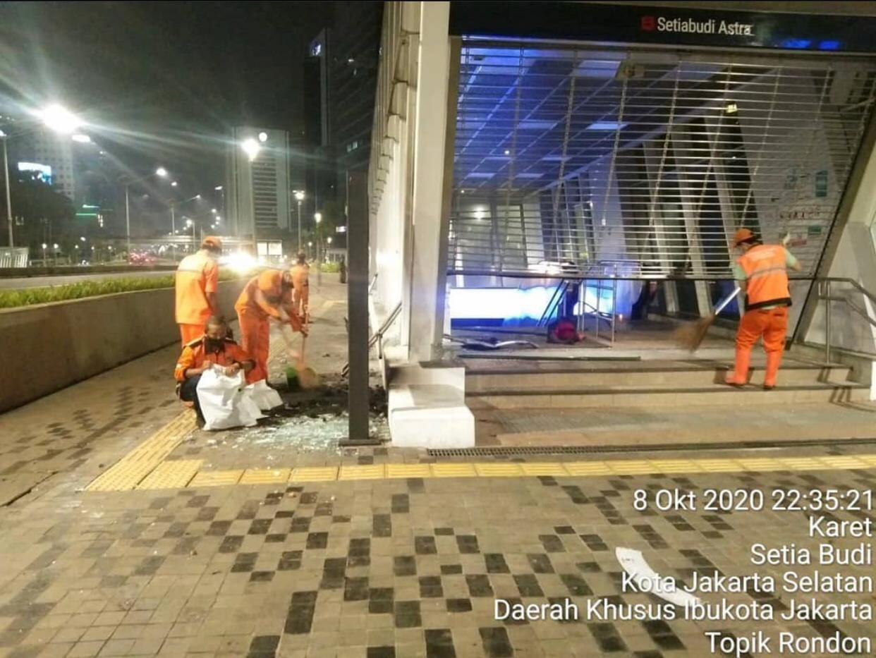 Detail Anarki Foto Kota Jakarta Selatan Daerah Khusus Ibukota Jakarta Nomer 26