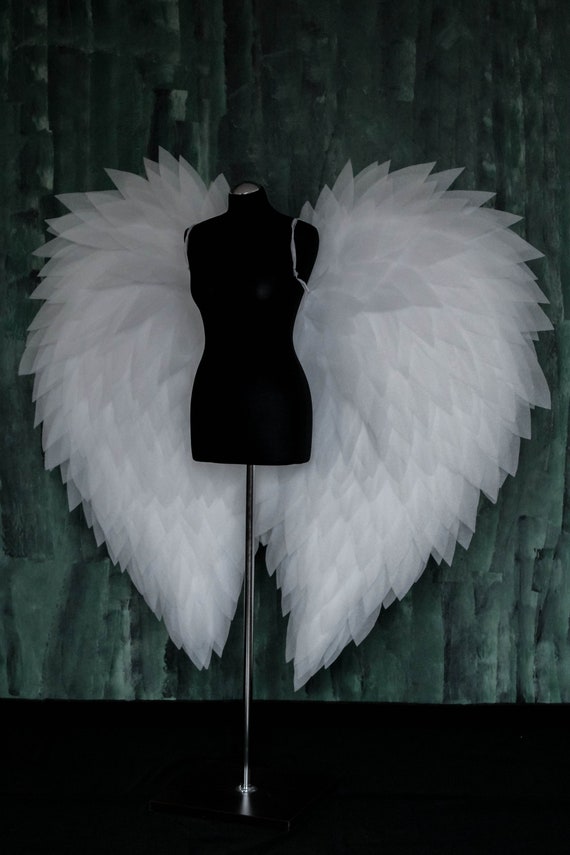 Detail Angel With Moving Wings Nomer 51