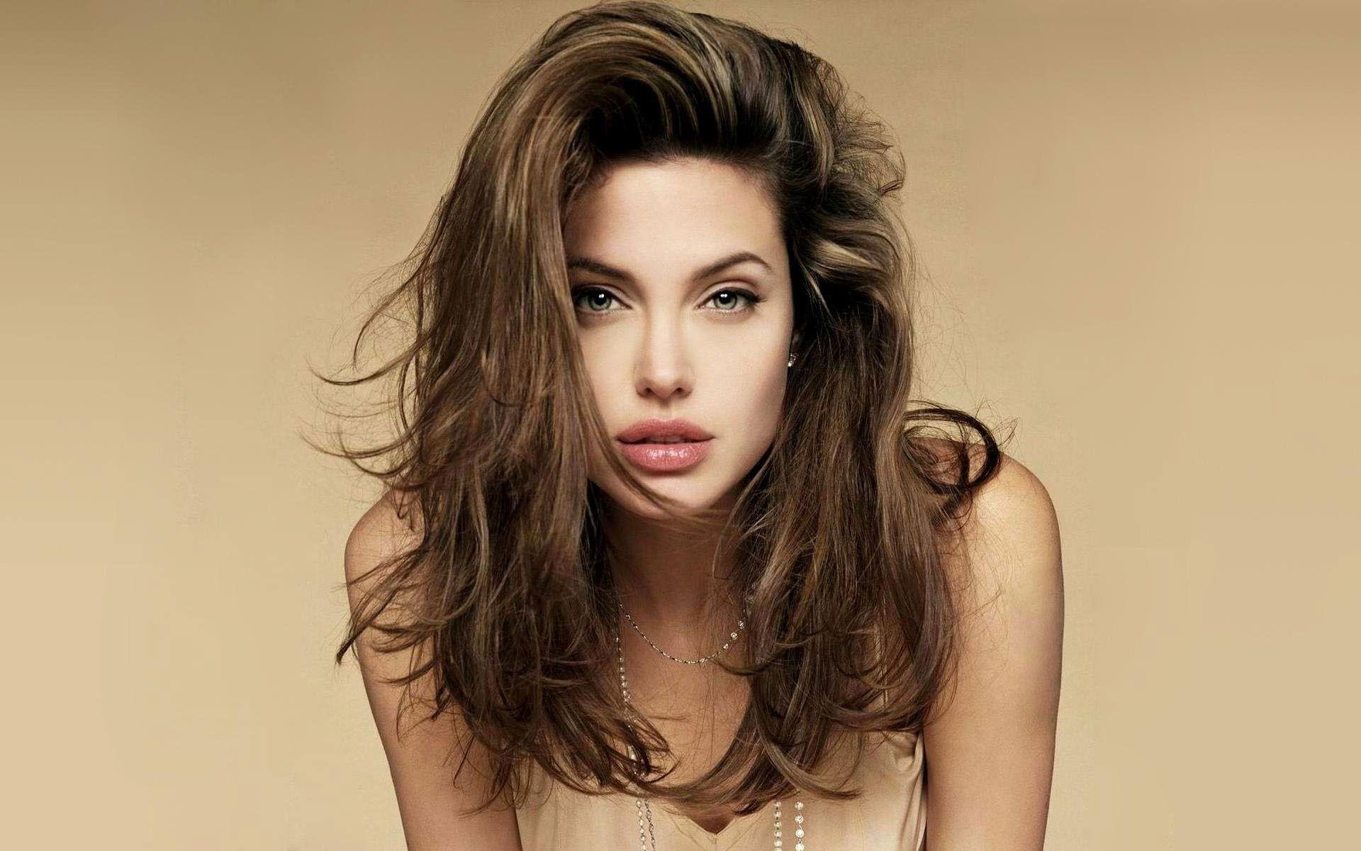 Detail Angelina Jolie Wallpaper Nomer 6