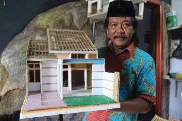 Detail Contoh Miniatur Rumah Nomer 31