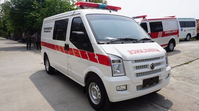 Detail Contoh Mobil Ambulance Nomer 17