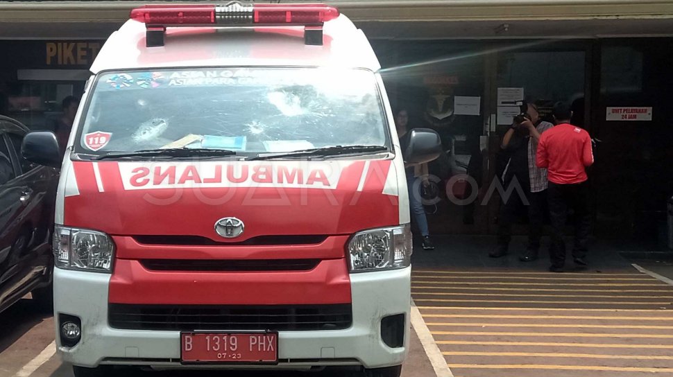 Detail Contoh Mobil Ambulance Nomer 27