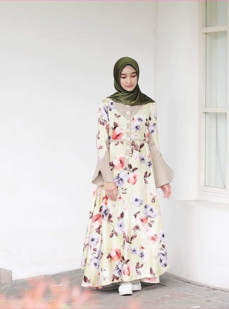 Detail Contoh Model Lengan Gamis Nomer 47