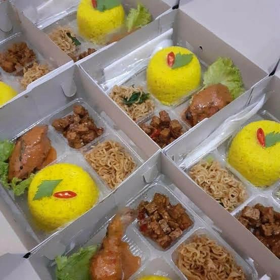 Detail Contoh Nasi Kuning Kotak Nomer 17