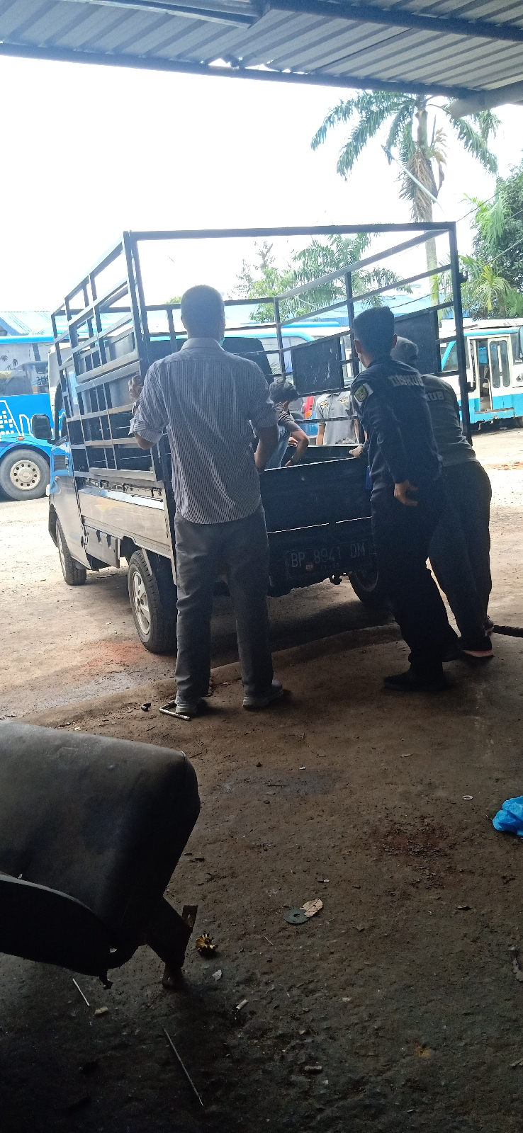 Detail Contoh Pagar Bak Mobil Pick Up Nomer 41