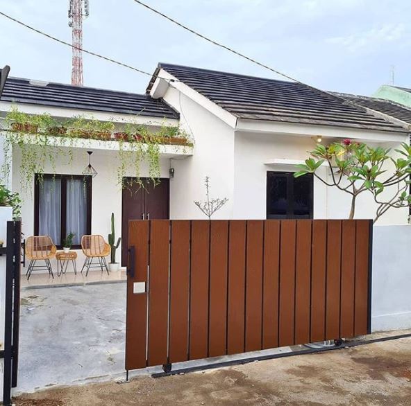 Detail Contoh Pagar Rumah Dari Kayu Nomer 5