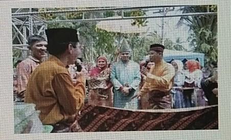 Detail Contoh Pantun Palang Pintu Nomer 49