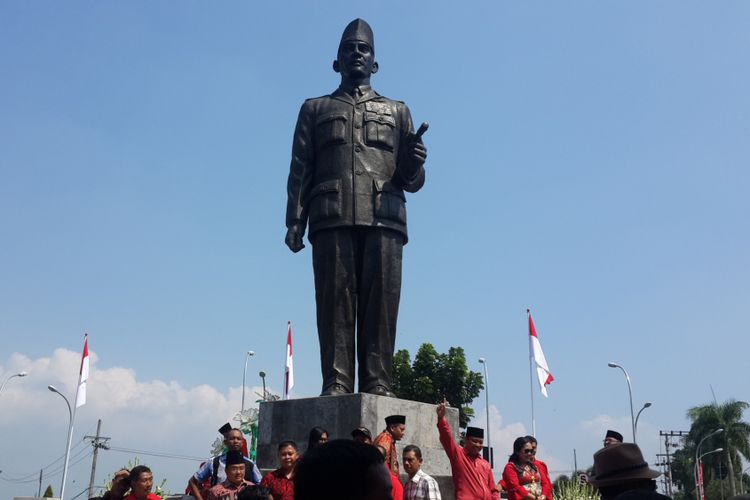 Contoh Patung Free Standing 55 Koleksi Gambar Contoh Patung Free Standing 55 Koleksi Gambar